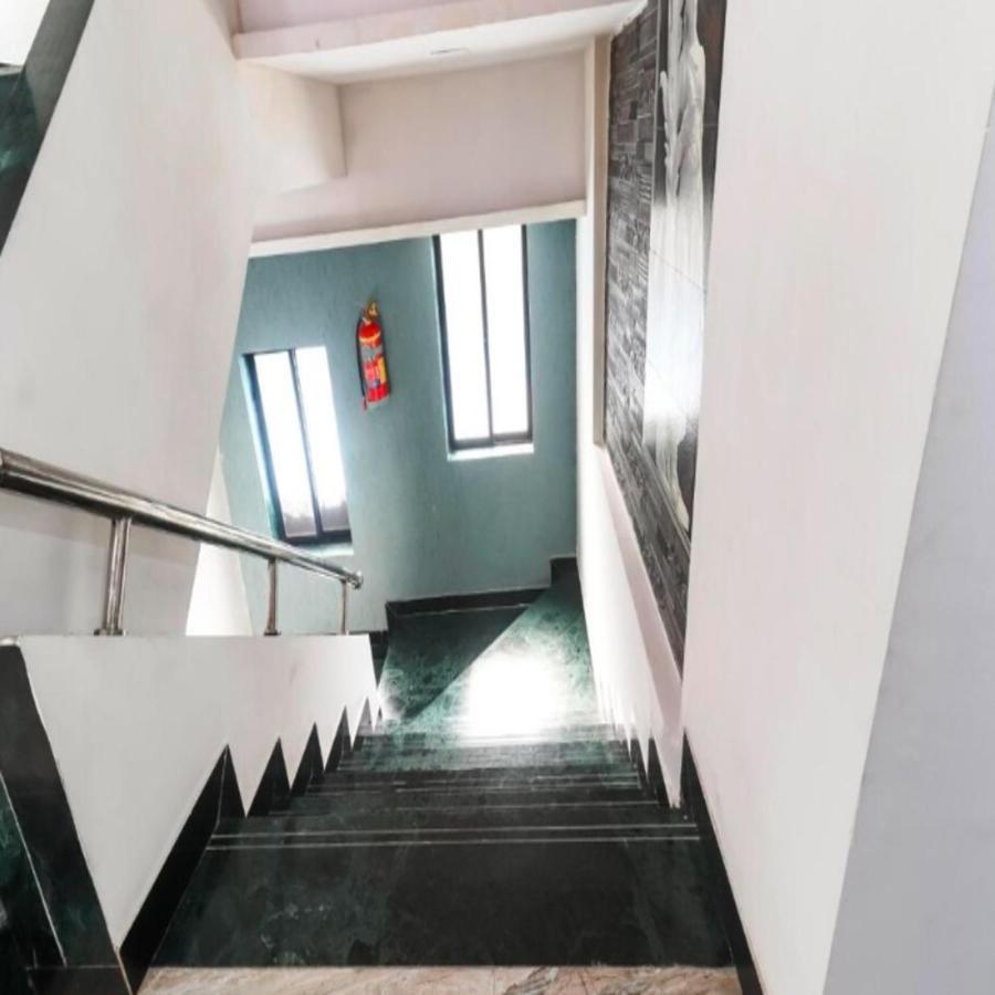 Hotel Sai Siddhi Inn - Midc Industrial Area, Mahape นาวีมุมไบ ภายนอก รูปภาพ