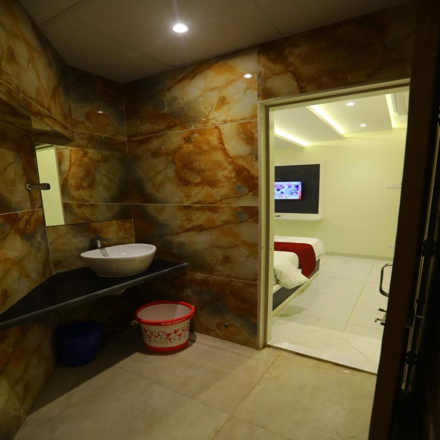 Hotel Sai Siddhi Inn - Midc Industrial Area, Mahape นาวีมุมไบ ภายนอก รูปภาพ
